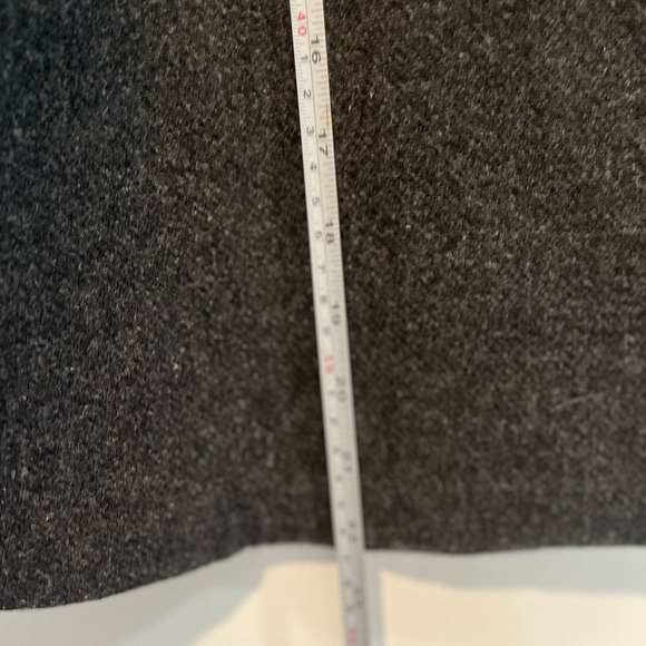 Charcoal Dark Gray Wool Skirt Size 12 - Picture 4 of 4